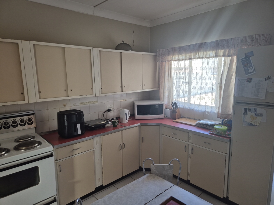 4 Bedroom Property for Sale in Declercqville North West